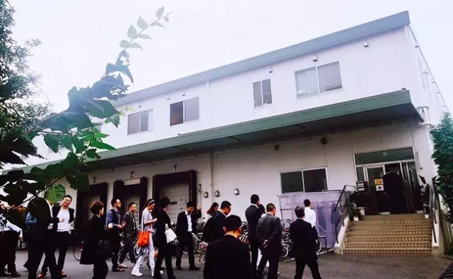 從日本回來，我為什么攔著你別跳中央廚房這個(gè)坑