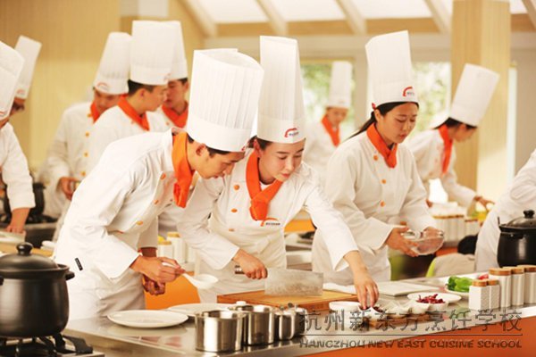 創(chuàng)業(yè)學(xué)什么技術(shù)好？創(chuàng)業(yè)什么項(xiàng)目比較吃香？|餐飲界
