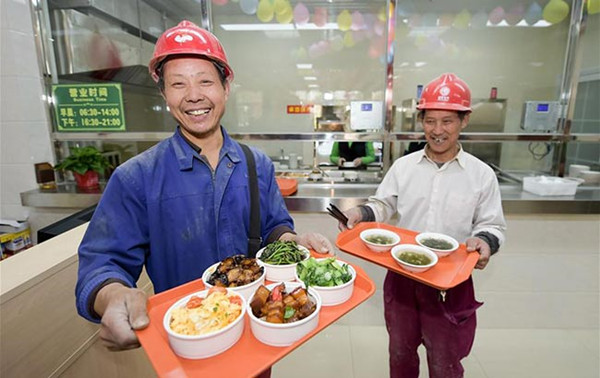 運營成本高、利潤薄，社區(qū)食堂如何擺脫生存尷尬？