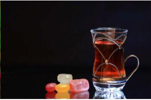 飲品行業(yè)正迎來2個指數(shù)級增長機會：咖啡向下，茶飲向上|餐飲界
