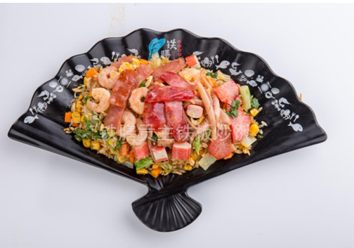 炒飯愛(ài)好者首選，鐵膳貢主海鮮炒飯，為什么這么受歡迎？