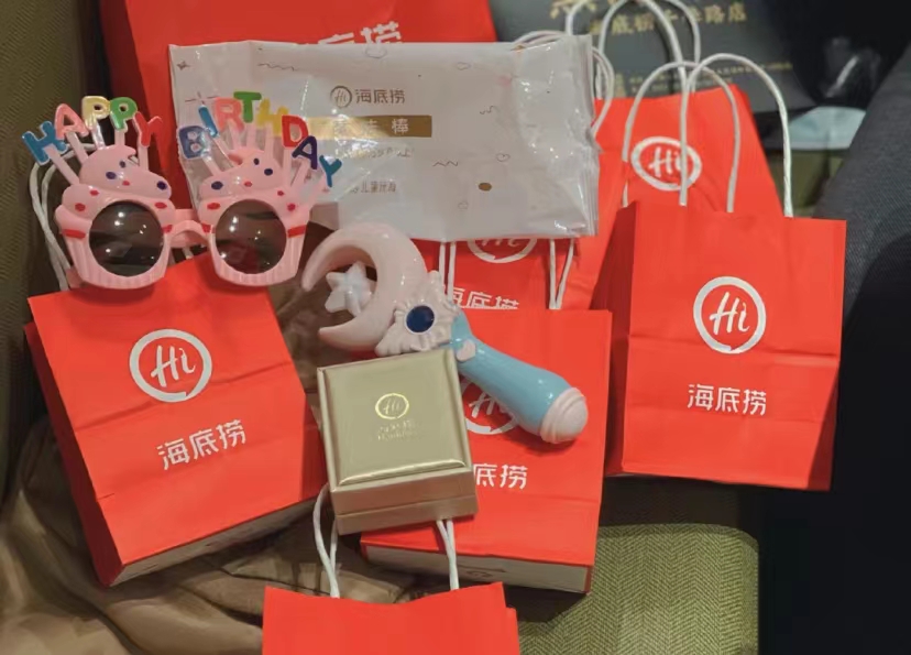 砍掉300家店，海底撈斷臂能否求生？