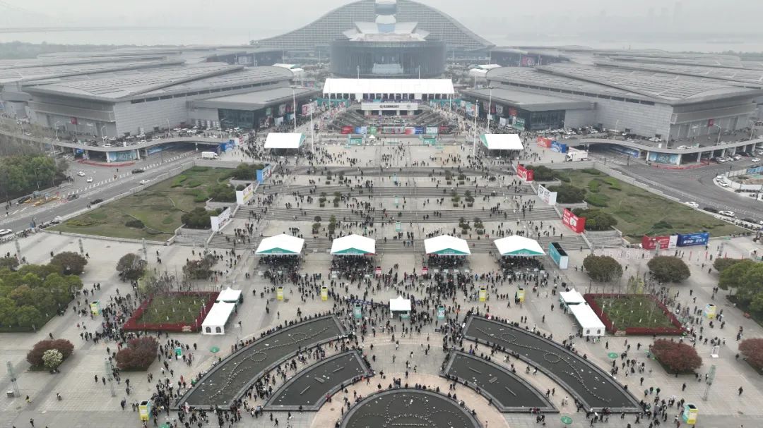 全新升級、助力贏戰(zhàn)2024，這場食材大展3月與您相約在春暖花開的武漢！